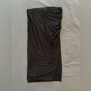 Elegant Black Women's Skirt size large
